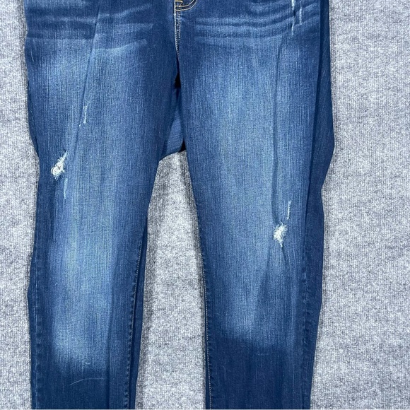 Torrid Denim Women’s 16R Blue Dark Wash Distressed Stretch Skinny Jeans - Picture 4 of 10
